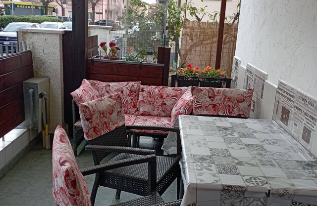 Casa con cortile e terrazzino, 2 camere letto, a 500 mt dal mare,con biciclette