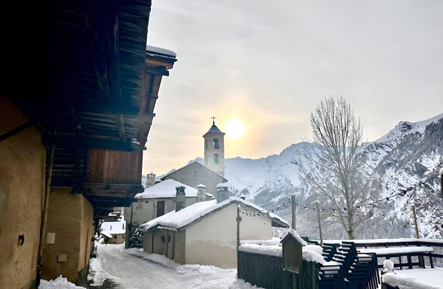 Casa-La Fuste, centre Saint-Véran, ski au pied
