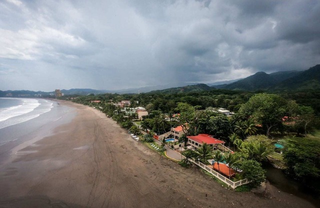 Casa Rio Mar Luxury Villas 6 & 7, Ocean Front Villas, 16 BR/14 BA/24 Beds