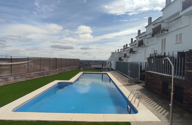 Casa Rural con Chimenea en Dormitorio, y Sala de Juegos. Con Piscina en Verano!