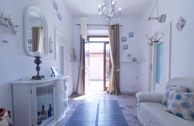 Casa Rurale Bulzi - Three Bedroom Apartment, Sleeps 6