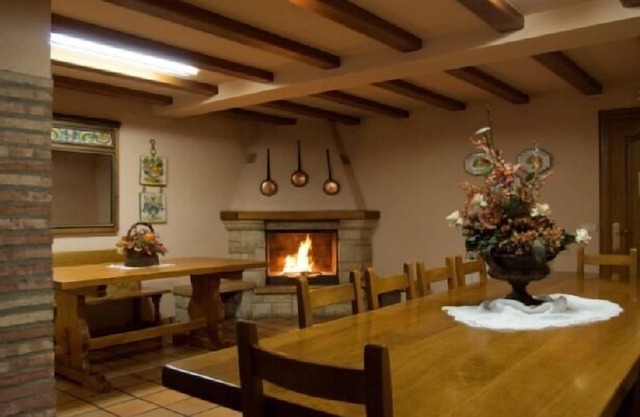 Casa Senda Bardenas for 10 people