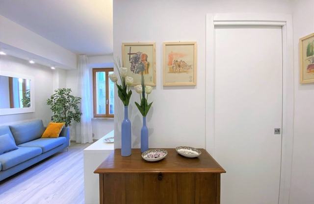 CASA STELLA- few steps from main street of Siena