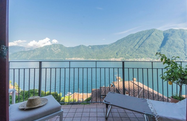 Casa Vela - Two Bedroom Apartment, Sleeps 4