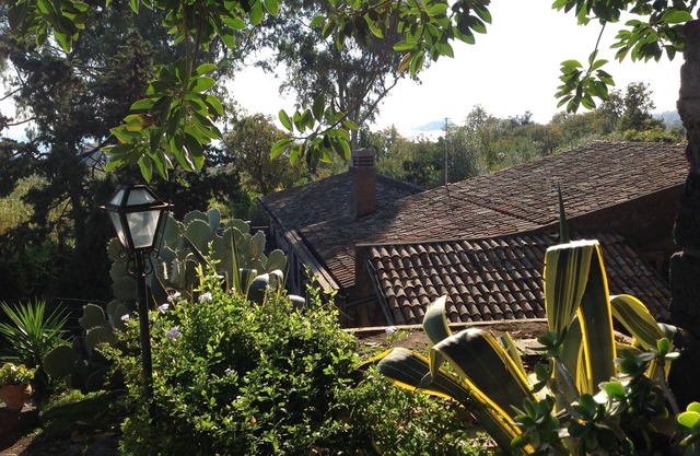 Casanatura Capo Mulini, traditional Sicilian rustic surrounded by nature