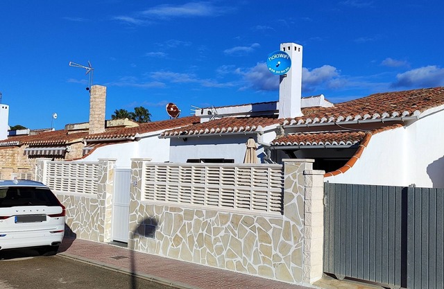 Casita al Mar, Els Poblets, holiday home, top location, beach300m, parking, WIFI