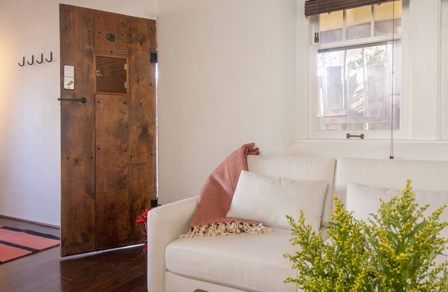 Casita Olivas! Walkable + Historic. Adorable Adobe. Newly listed on VRBO.