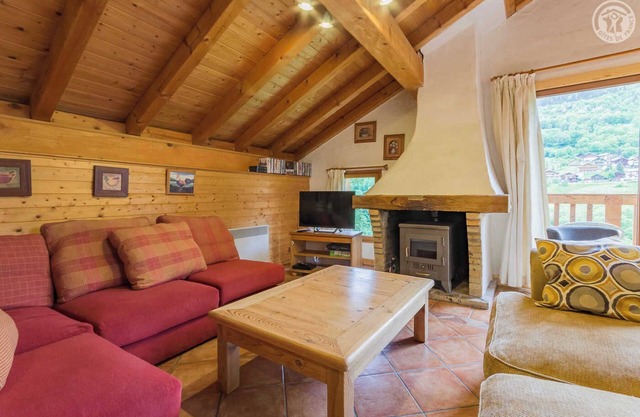 CASSE-NOIX - MERIBEL LES ALLUES