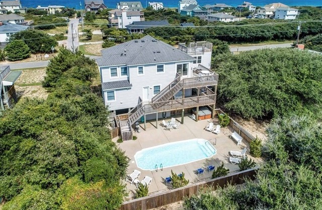 Castle on a Cloud | 450 ft from the beach | Private Pool, Hot Tub | Southern Shores