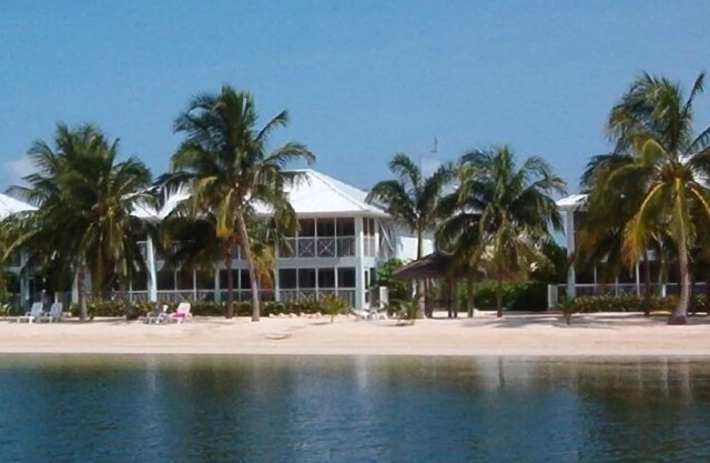 Cayman on the Beach - kaibo yacht club phase 1
