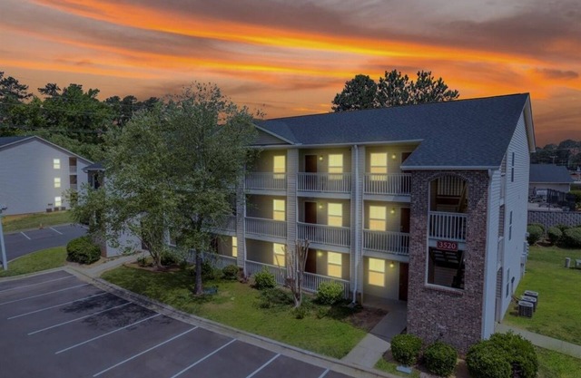 CB 3516-301 Modern Fayetteville Charm