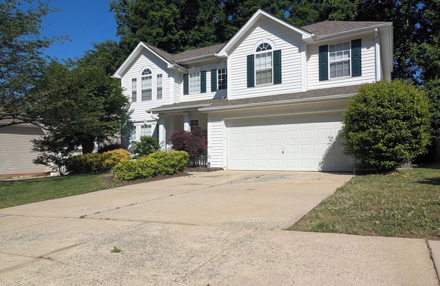 Cedar's Corner in Concord | Spacious & Clean