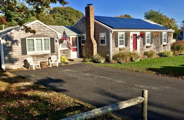 Central Air Conditioning, Near the Beach, Gated Yard