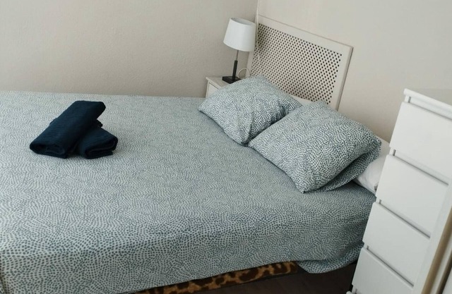 Central Apartment for 4 with Parking in Jaca's Main Street