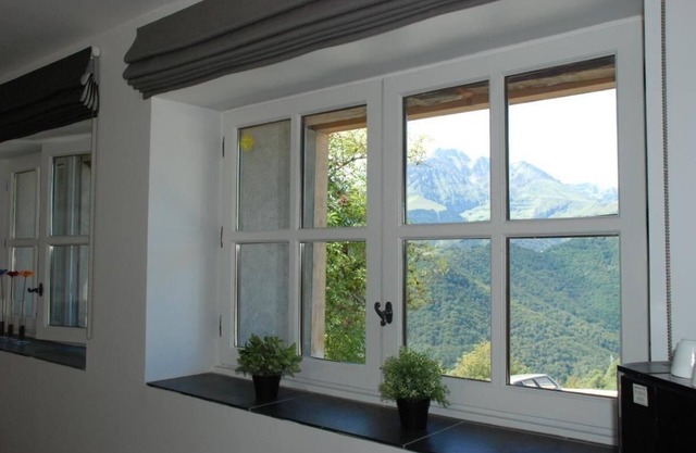 CHALET 10 pers PYRENEES loudenvielle BALNEA vallée du Louron