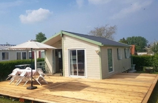 Chalet 152 near the beaches of the Bay of Mont Saint Michel