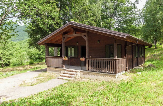 'Chalet Castagno - Villaggio Anemone' with Mountain View & Terrace