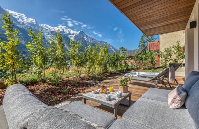 Chalet Choucas - Modern Luxury - Heart of Chamonix
