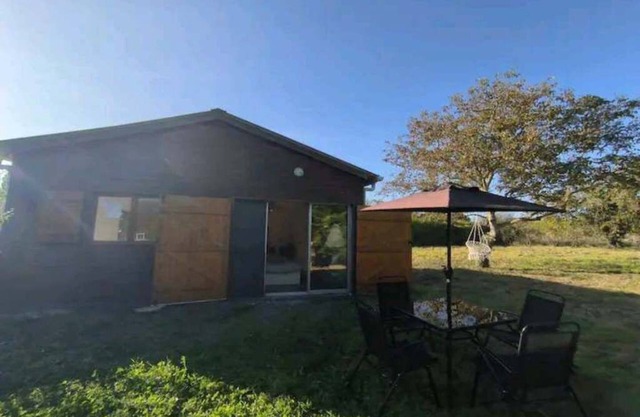 Chalet en Bois Atypique Romantique Pour 2 à 4p