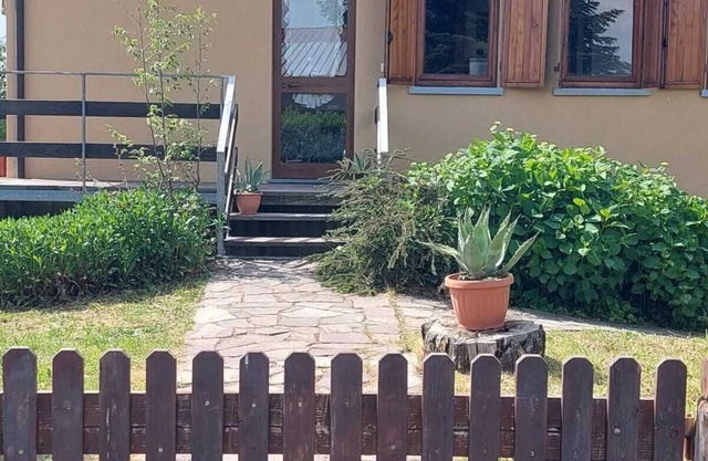 Chalet "Grazia" is located on the Pizzorne plateau in a quiet area