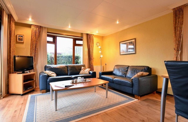 Chalet in Garderen with Fenced Garden
