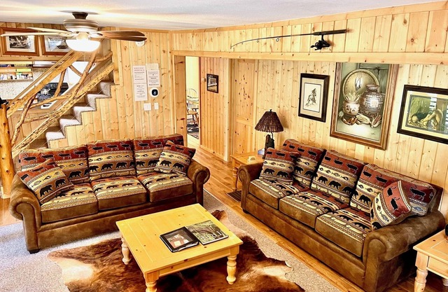 Chalet in the Pines