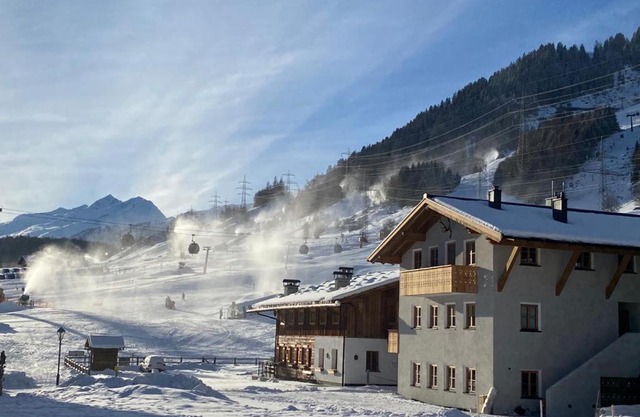Chalet Marmotta NEVE - Luxus Chalet Ski-In Ski-Out