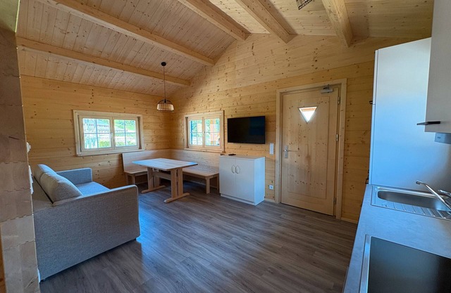 Chalet 'Morgentau' with Private Terrace and Wi-Fi
