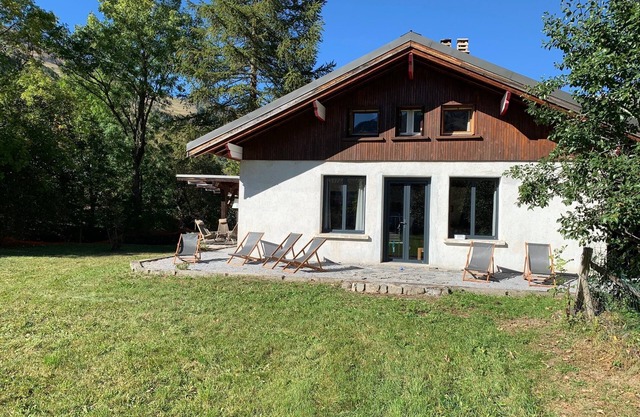 Chalet near town center