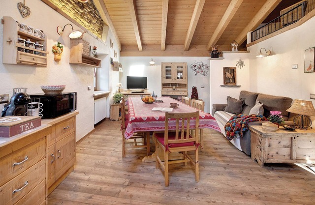 Chalet "Ralon" with Mountain View and Garden