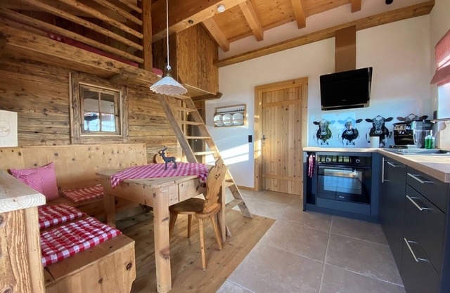 Chalet with 50sqm, 1 living-bedroom