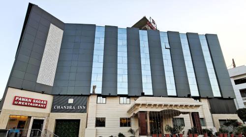 Chandra Inn