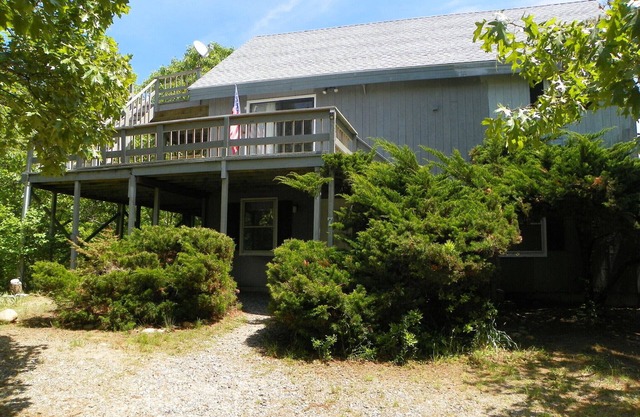 Chappy House, 1 Mile from Edgartown Harbor