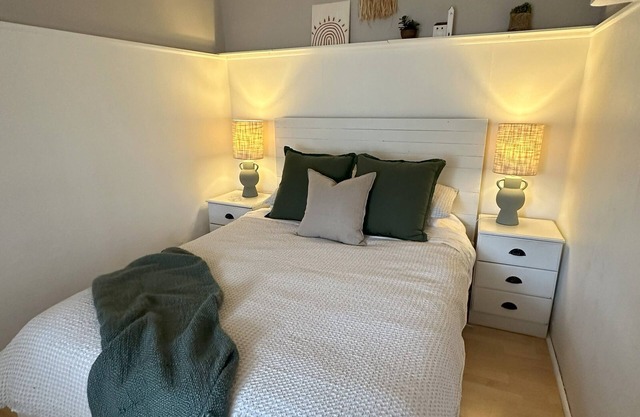 Character filled Cottage in Wallaroo, minutes from the beach & town centre