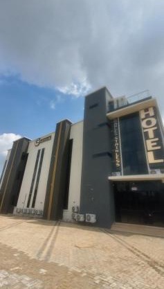 Charles Stainless Hotel