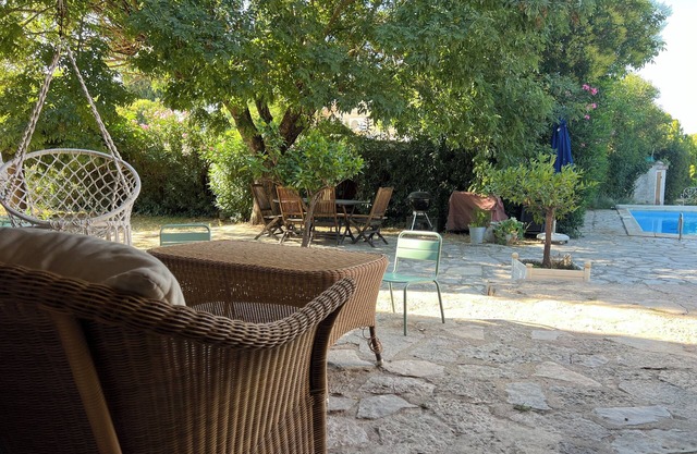 Charmante Villa Familiale à Draguignan Avec Piscine et Grand Jardin