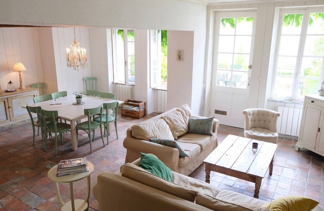 Charming 18th century house in the heart of the village