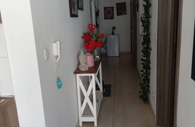 Charming 2-Bed Apartment in san gwann
