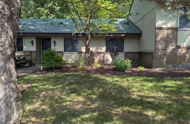 Charming 2-bedroom condo in McHenry Close To Lake Activities and Ski Resort