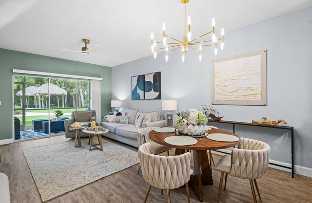 Charming 2-bedroom condo in beautiful Naples
