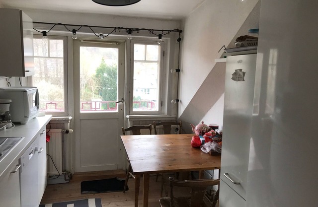 Charming 3-bedroom apartment close to the beach in central Båstadn
