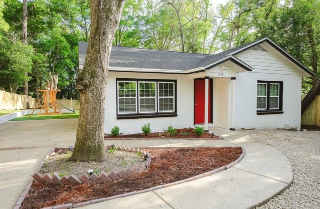 Charming 3-bedroom house Tallahassee; near THL Airport, FSU, FSU, FAMU, Parks