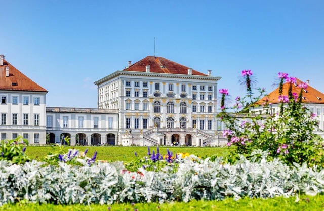 Charming 4-bedroom house with AC and WiFi in fabulous München