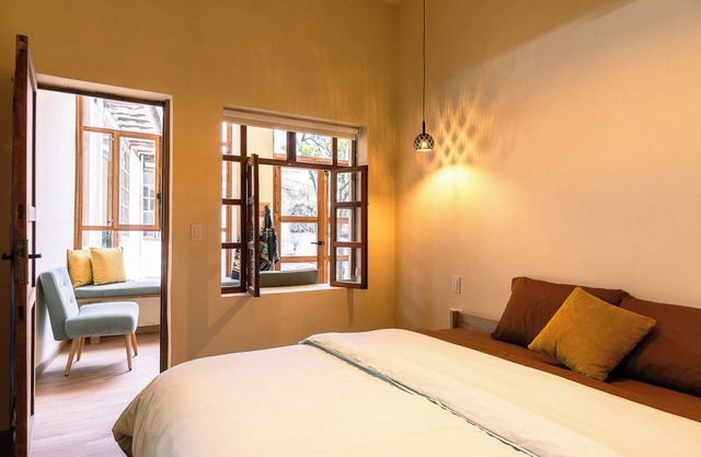 Charming Apartment in Cuenca’s Historic Center– Quiet and Abundant Natural Light