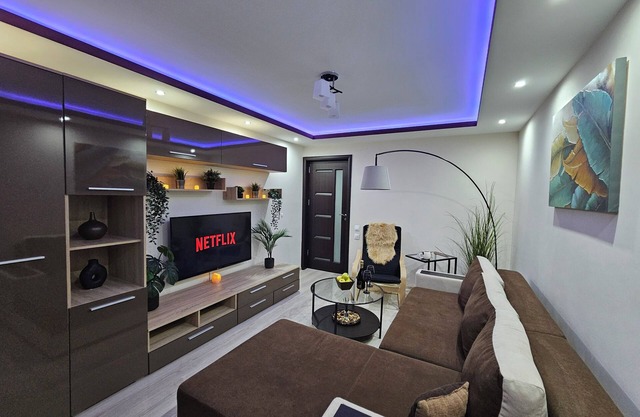 Charming apartment in Bucharest - Fast WiFi, AC and Free Parking