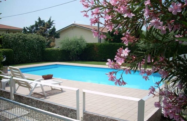 Charming apartment with swimming pool in Lazise by Garda Lake for holidays in relax.