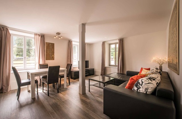 Charming Ground-Floor Apartment; Your Perfect Alpine Retreat