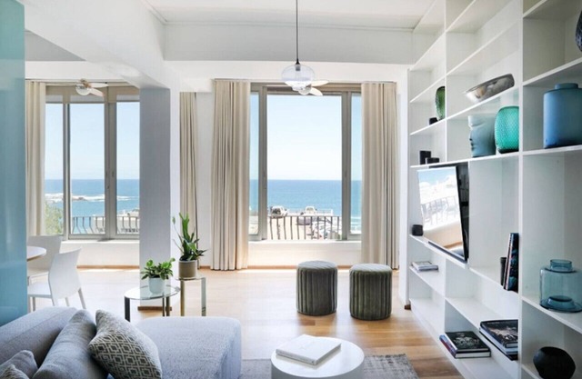 Charming Clifton Apartment - Number 4701