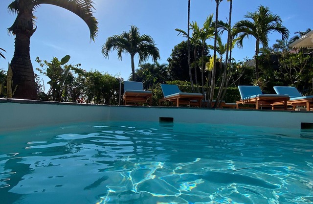 Charming Creole cottage with pool, air conditioning, and parking - Near Grand'Anse beach