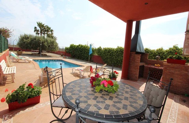 Charming Dog-Friendly Home w/Private Pool, Near Beach, Free WiFi, A/C Option